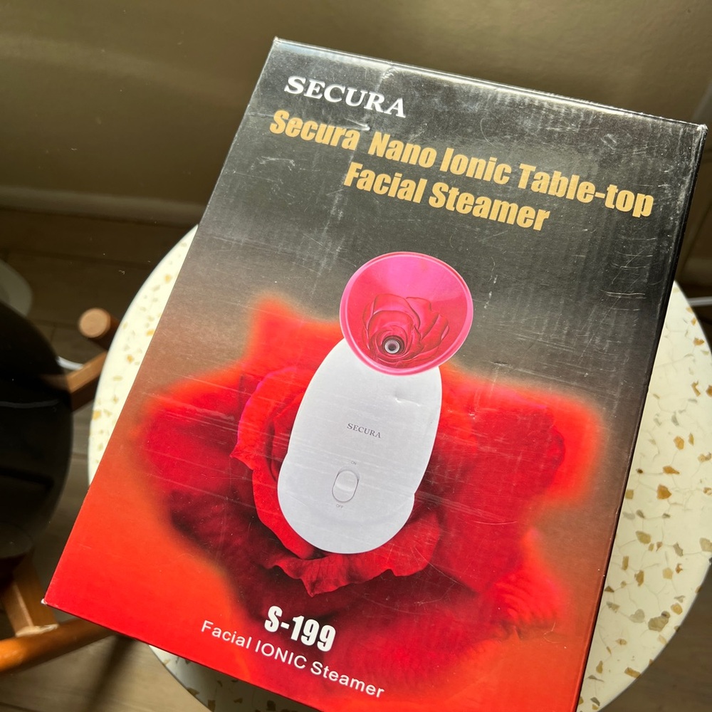 Secura Nano Ionic Facial Steamer - Hot Pink - new in box